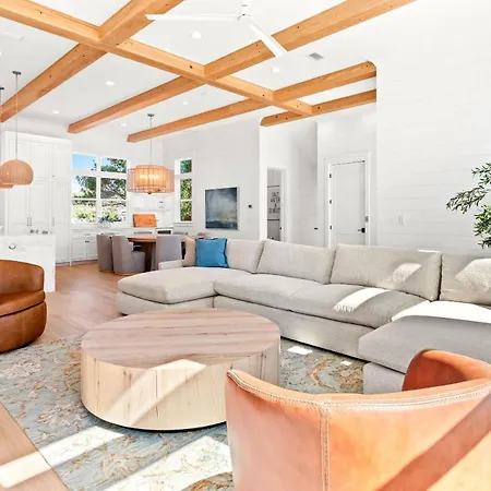 Villa Bluewater Views